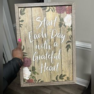 "Start Each Day with a Grateful Heart" WALL DECOR